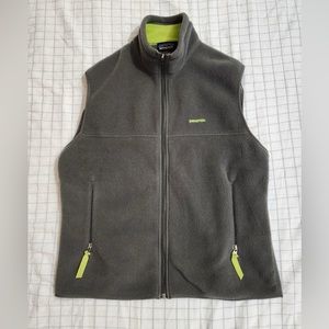 Patagonia Synchilla Fleece Vest Jacket Mens Large Gray Full Zip - Style 25182